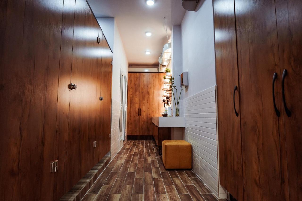 Aiva Hostel Biskek Kültér fotó