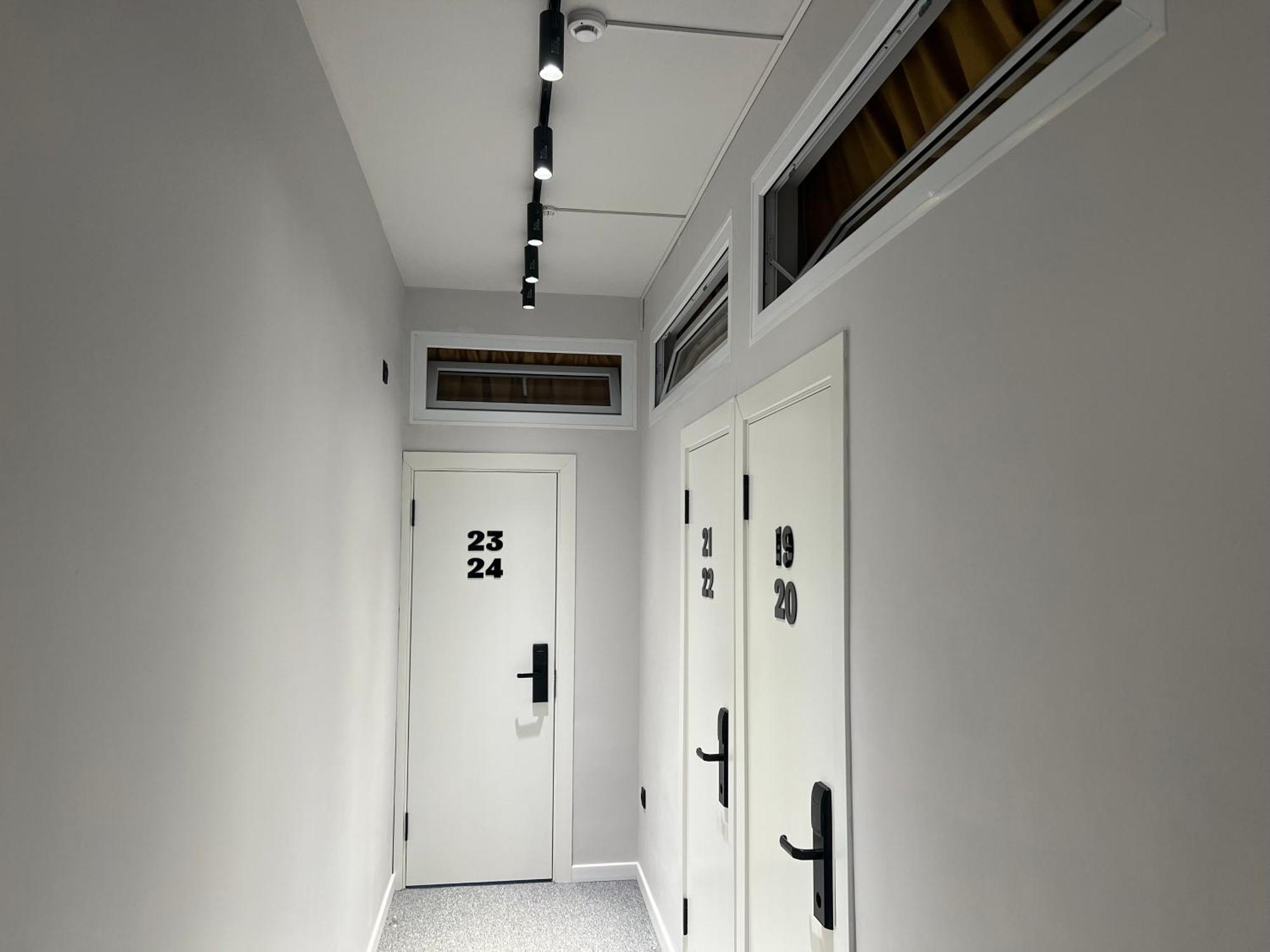 Aiva Hostel Biskek Kültér fotó